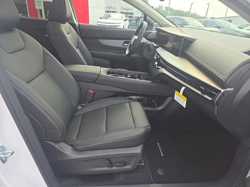 New 2025 Nissan Murano SL w/ Cargo Package image 27