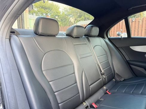 Used 2018 Mercedes-Benz C 300 Sedan image 28
