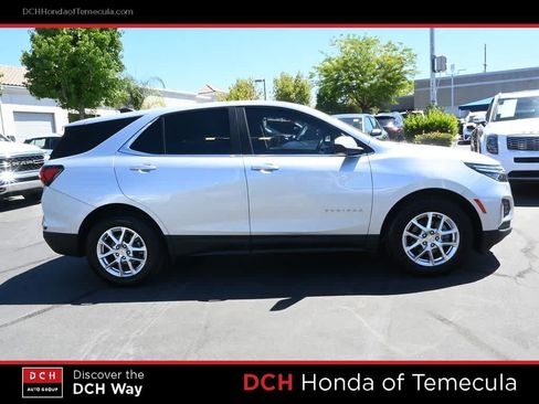 Used 2022 Chevrolet Equinox LT FWD image 5