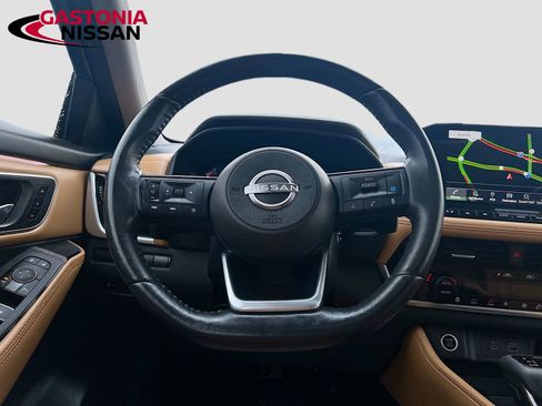 Used 2023 Nissan Rogue Platinum w/ Platinum Premium Package image 31