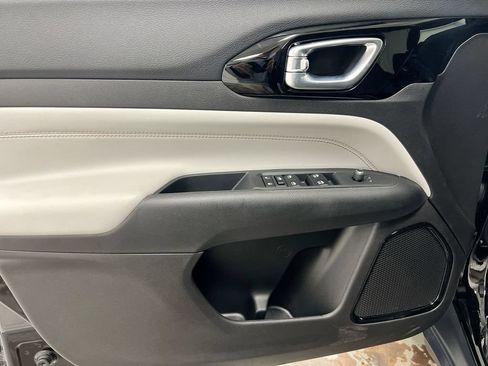 New 2026 Jeep Compass Limited AWD/4WD image 19