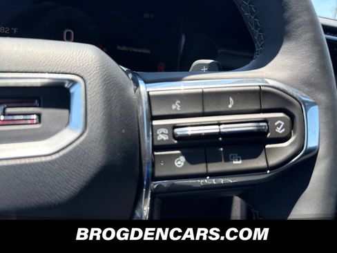 New 2026 GMC Acadia Elevation w/ Super Cruise Package FWD image 6