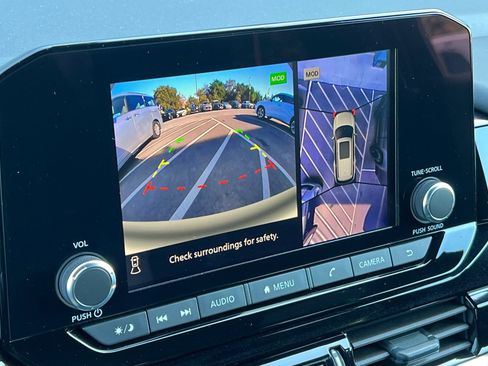 Certified 2025 Nissan Pathfinder Rock Creek image 28