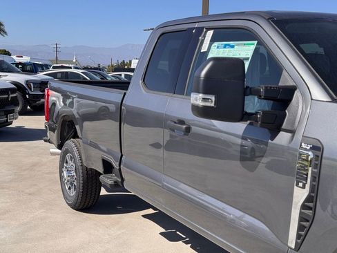 New 2025 Ford F350 XLT w/ FX4 Off-Road Package AWD/4WD image 5
