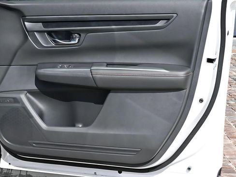New 2025 Honda CR-V Sport image 31
