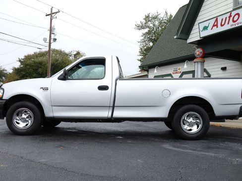 Used 2001 Ford F150 XL image 2