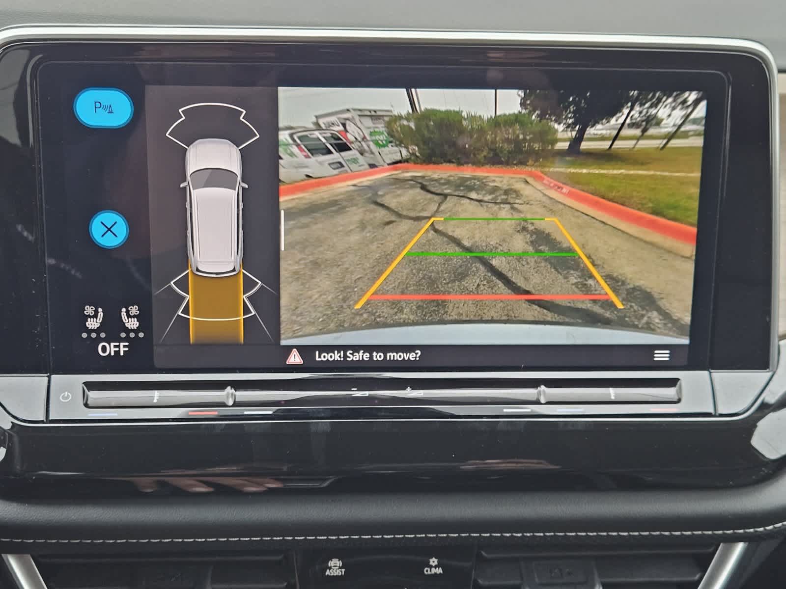 Used 2025 Volkswagen Atlas SE FWD image 16