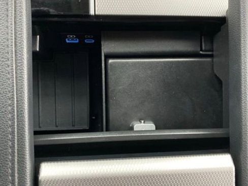 Used 2024 Toyota Sequoia Limited image 52