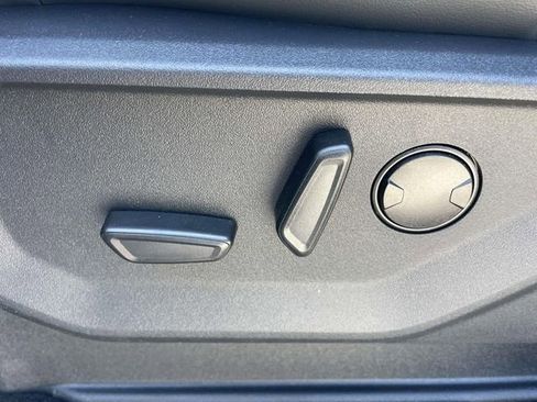 New 2026 Ford Expedition Active RWD image 18