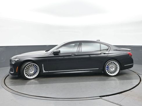 Used 2022 BMW ALPINA B7 xDrive w/ Luxury Rear Seating Package image 6