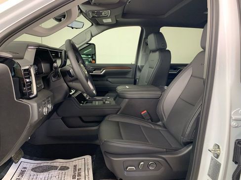 New 2026 GMC Sierra 3500 Denali w/ Denali Reserve Package image 26