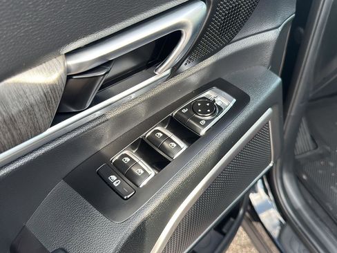 Used 2025 Kia Telluride EX image 15