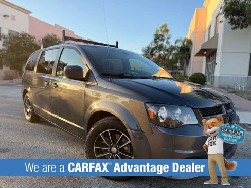 Used 2018 Dodge Grand Caravan GT FWD image 3