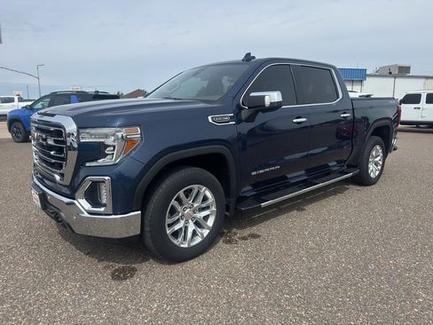 Used 2021 GMC Sierra 1500 SLT w/ SLT Convenience Package AWD/4WD image 2
