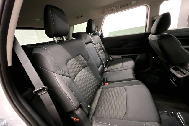 New 2026 Nissan Pathfinder SV FWD image 36