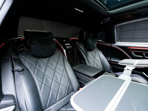 Used 2021 Mercedes-Benz Maybach S 580 4MATIC image 52