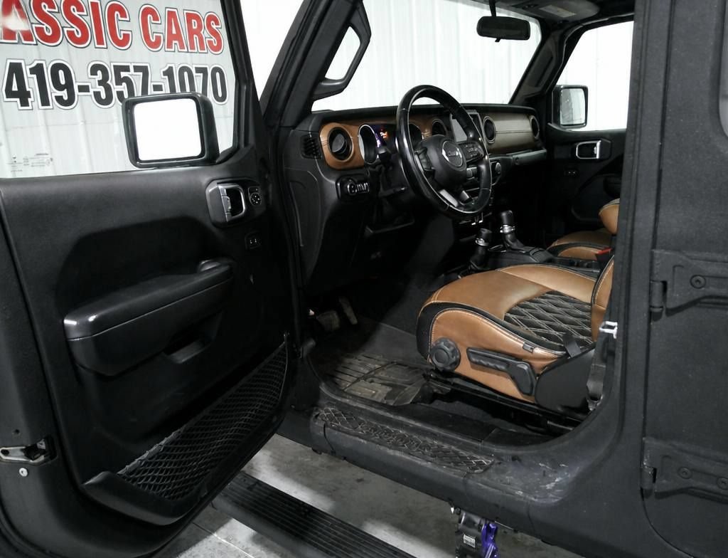 Used 2020 Jeep Gladiator Sport w/ Quick Order Package 24S AWD/4WD image 35