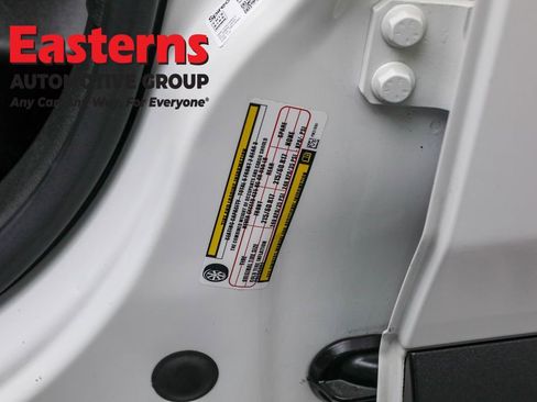 Used 2021 Jeep Renegade Limited image 33