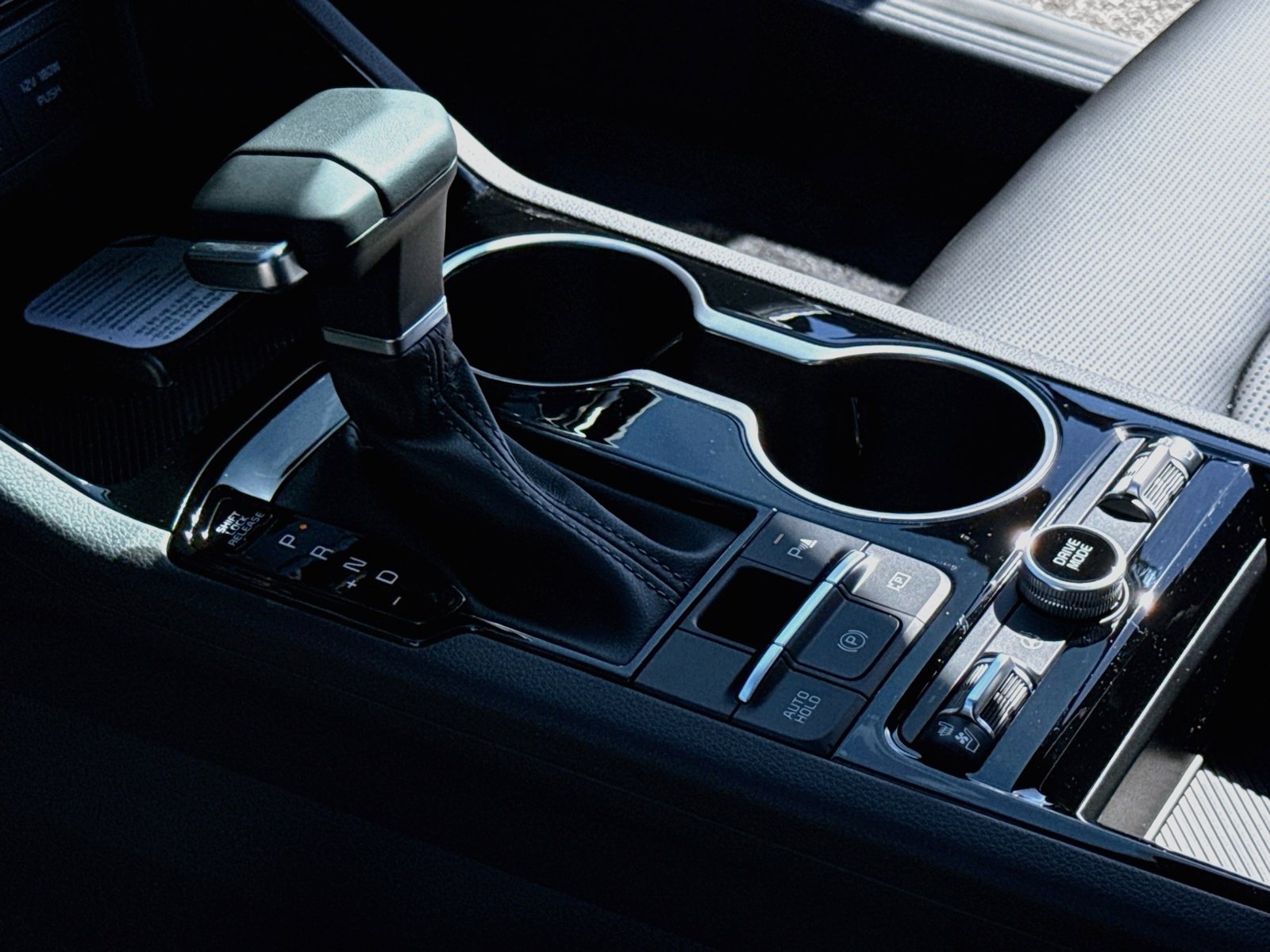 New 2027 Kia K5 GT-Line FWD image 12