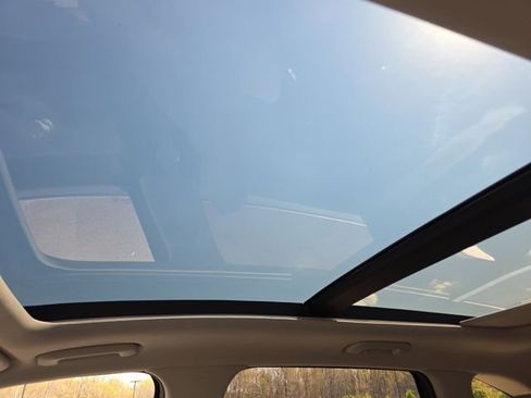 New 2026 Kia Sorento S FWD image 15