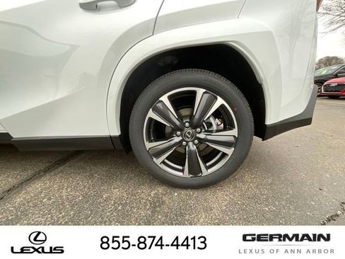 New 2026 Lexus UX 300h UX 300h PREMIUM AWD image 24