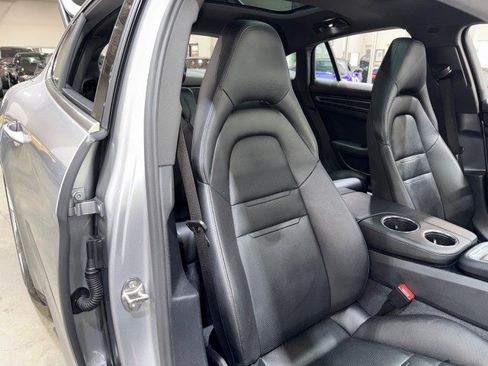 Used 2018 Porsche Panamera 4S image 62