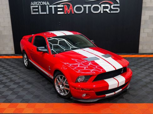 Used 2009 Ford Mustang Shelby GT500 RWD image 4