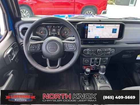 New 2025 Jeep Gladiator Sport image 12