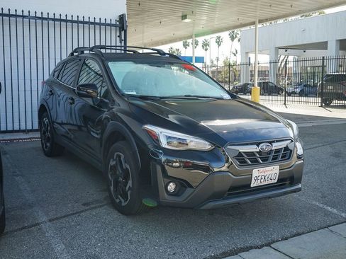 Used 2023 Subaru Crosstrek 2.5i Limited image 3
