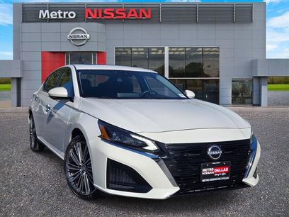 Used 2023 Nissan Altima 2.5 SL