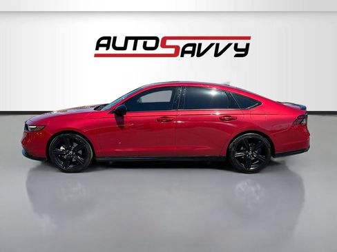 Used 2024 Honda Accord Sport image 4