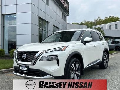 Certified 2023 Nissan Rogue Platinum w/ Platinum Premium Package