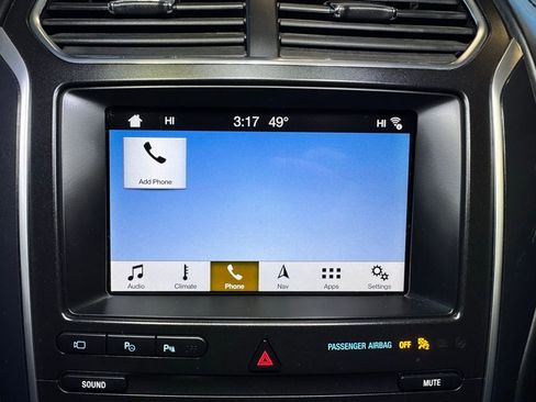 Used 2019 Ford Explorer Platinum image 33