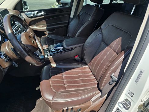 Used 2018 Mercedes-Benz GLE 350 4MATIC image 12