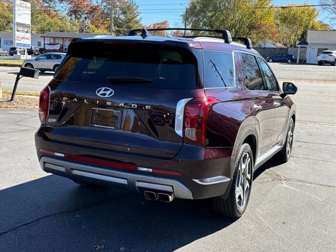 Used 2024 Hyundai Palisade Limited image 5