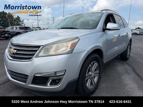 Used 2017 Chevrolet Traverse LT AWD/4WD image 1