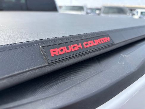 Certified 2024 Chevrolet Colorado Z71 w/ Z71 Convenience Package 2 image 32