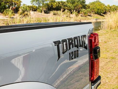 New 2026 Ford F250 Lariat w/ Black Appearance Package AWD/4WD image 6