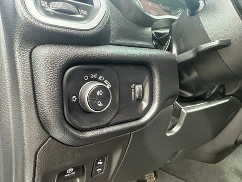 Used 2022 RAM 1500 Big Horn image 32