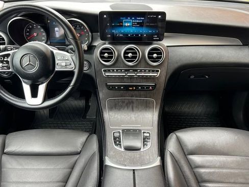 Used 2021 Mercedes-Benz GLC 300 4MATIC image 15