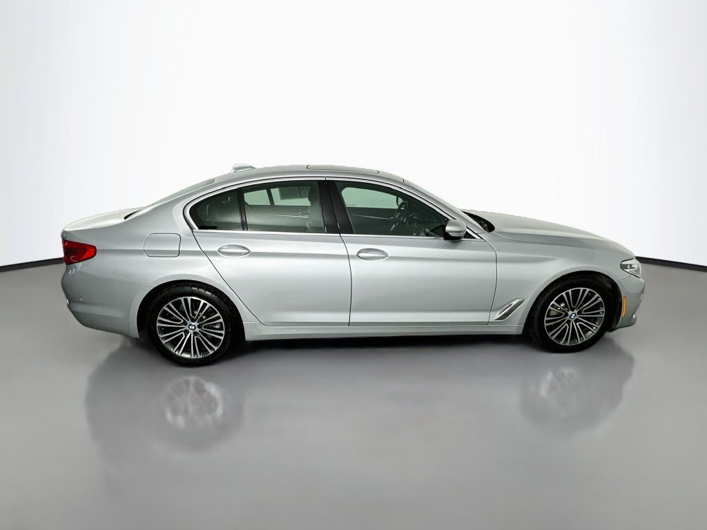 Used 2020 BMW 530i RWD image 8