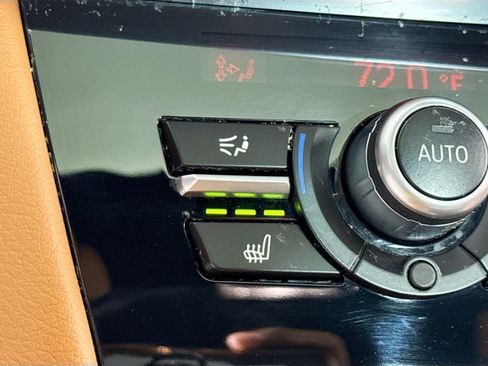 Used 2019 BMW X6 sDrive35i w/ M Sport Package image 26