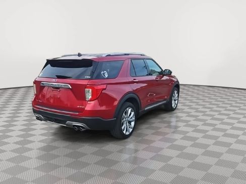 Used 2023 Ford Explorer Platinum w/ Class IV Trailer Tow Package image 8