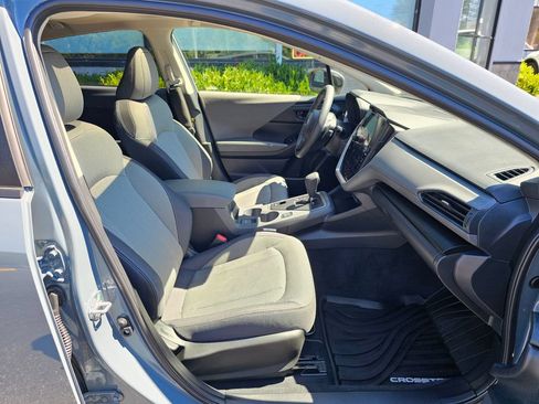 Used 2024 Subaru Crosstrek 2.0i Premium AWD/4WD image 11
