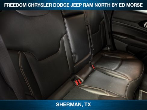 Used 2022 Jeep Compass Limited AWD/4WD image 10