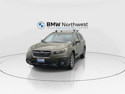 Used 2019 Subaru Outback 3.6R Touring w/ Popular Package #3A image 8