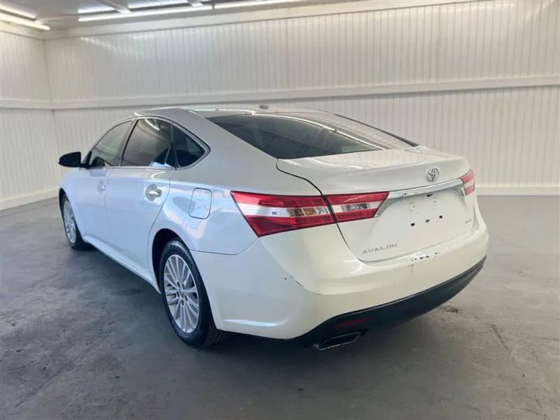 Used 2013 Toyota Avalon XLE Touring FWD image 7