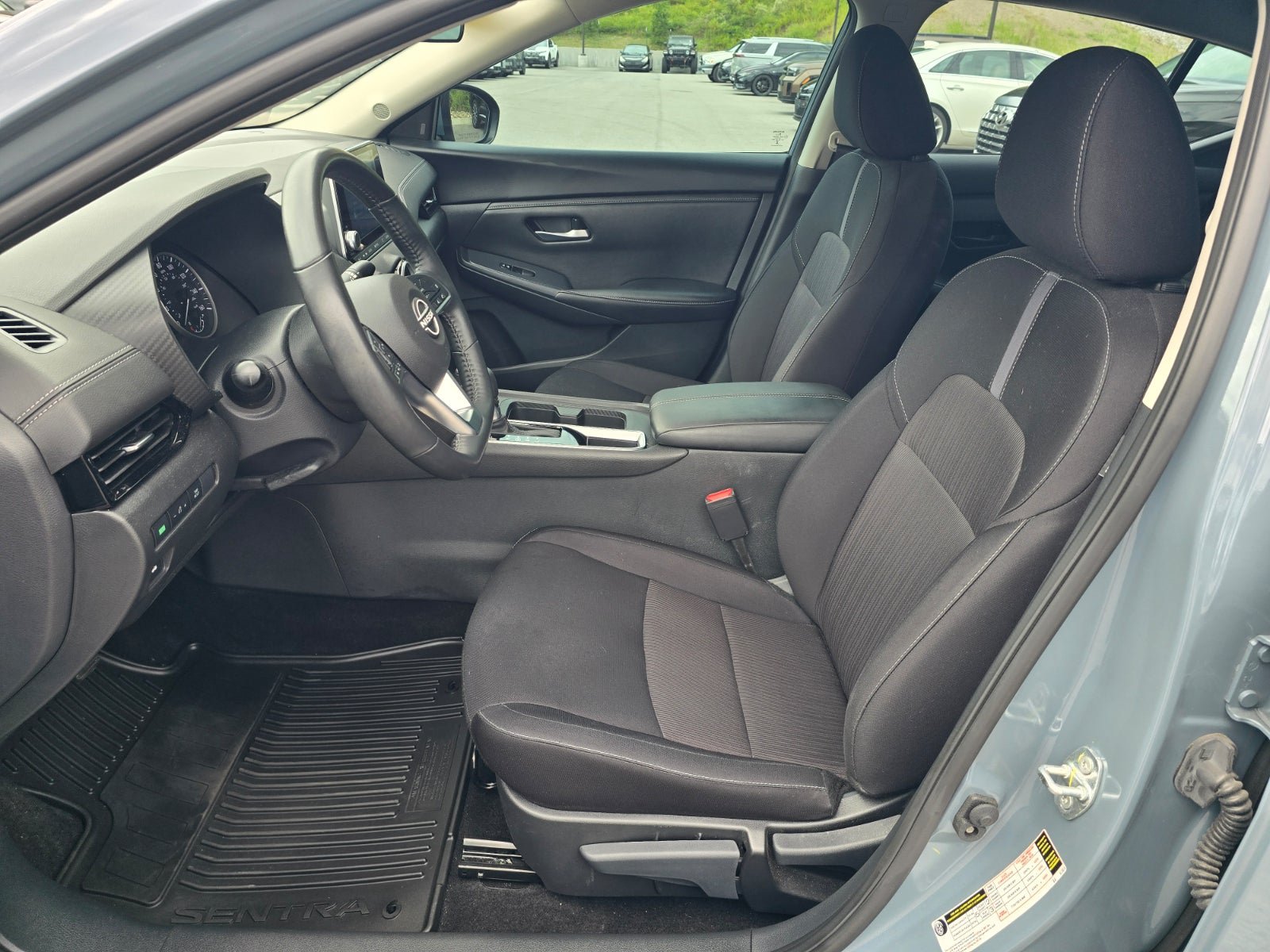 Used 2024 Nissan Sentra SV w/ All-Weather Package FWD image 11