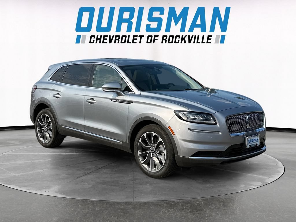 Used 2023 Lincoln Nautilus Reserve AWD/4WD image 1