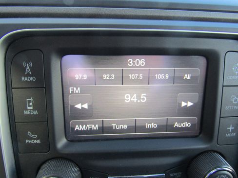 Used 2023 RAM 1500 Tradesman w/ Power & Remote Entry Group image 22